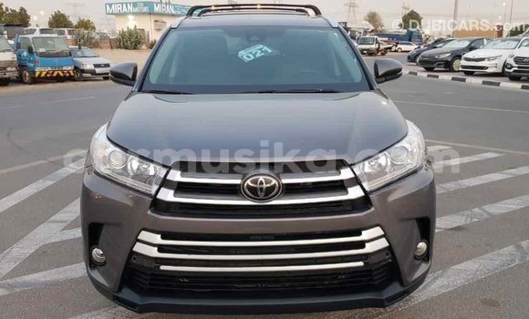 Acheter Import Voiture Toyota Highlander Autre à Import - Dubai, Harare Acheter Import Voiture Toyota Highlander Autre à Import - Dubai, Harare