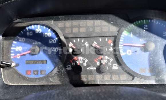 Acheter Occasion Utilitaire Hino Ranger Blanc à Beitbridge, Matabeleland South Acheter Occasion Utilitaire Hino Ranger Blanc à Beitbridge, Matabeleland South