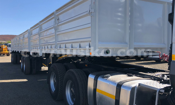 Acheter Occasion Utilitaire Ricomag BW200 Blanc à Beitbridge, Matabeleland South