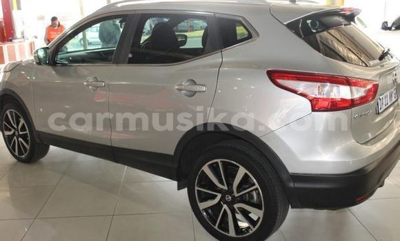 Tenga Tsaru Nissan Qashqai Zvimwe Mota in Harare in Harare Tenga Tsaru Nissan Qashqai Zvimwe Mota in Harare in Harare