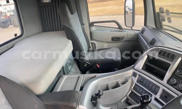 Acheter Occasion Utilitaire Nissan UD Blanc à Beitbridge, Matabeleland South Acheter Occasion Utilitaire Nissan UD Blanc à Beitbridge, Matabeleland South