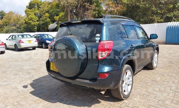 Buy Used Toyota RAV4 Green Car in Harare in Harare Buy Used Toyota RAV4 Green Car in Harare in Harare