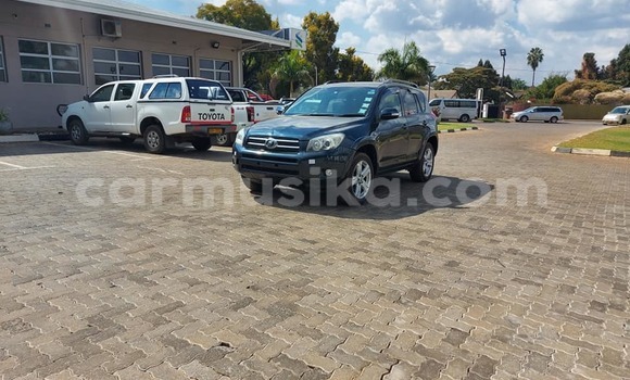 Buy Used Toyota RAV4 Green Car in Harare in Harare Buy Used Toyota RAV4 Green Car in Harare in Harare