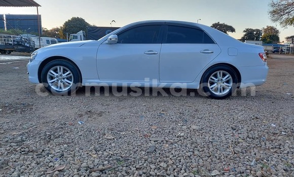 Buy Used Toyota Mark X White Car in Harare in Harare Buy Used Toyota Mark X White Car in Harare in Harare