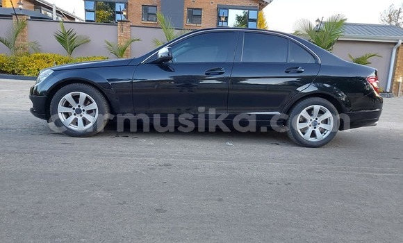 Buy Used Mercedes‒Benz C–Class Black Car in Harare in Harare Buy Used Mercedes‒Benz C–Class Black Car in Harare in Harare