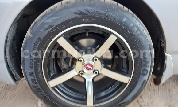 Buy Used Toyota Runx Silver Car in Harare in Harare Buy Used Toyota Runx Silver Car in Harare in Harare