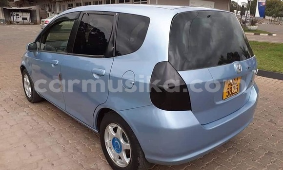 Buy Used Honda Fit Blue Car in Harare in Harare Buy Used Honda Fit Blue Car in Harare in Harare
