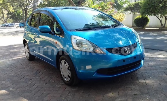 Buy Used Honda Fit Blue Car in Harare in Harare Buy Used Honda Fit Blue Car in Harare in Harare