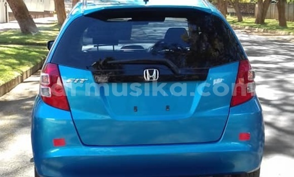 Buy Used Honda Fit Blue Car in Harare in Harare Buy Used Honda Fit Blue Car in Harare in Harare