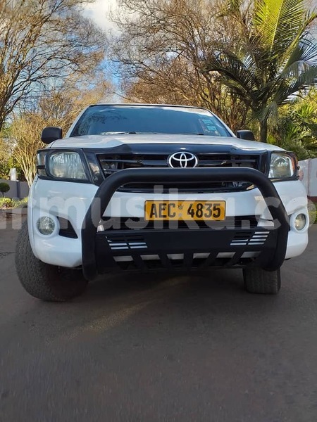 Big with watermark toyota hilux harare harare 14520