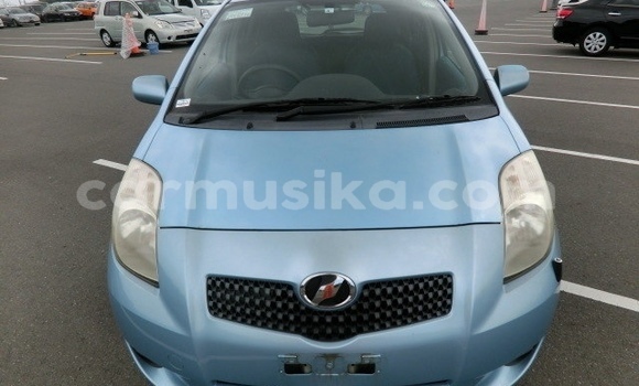 Tenga Tsaru Toyota Vitz Bhuruu Mota in Beitbridge in Matabeleland South Tenga Tsaru Toyota Vitz Bhuruu Mota in Beitbridge in Matabeleland South