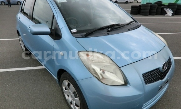 Tenga Tsaru Toyota Vitz Bhuruu Mota in Beitbridge in Matabeleland South Tenga Tsaru Toyota Vitz Bhuruu Mota in Beitbridge in Matabeleland South