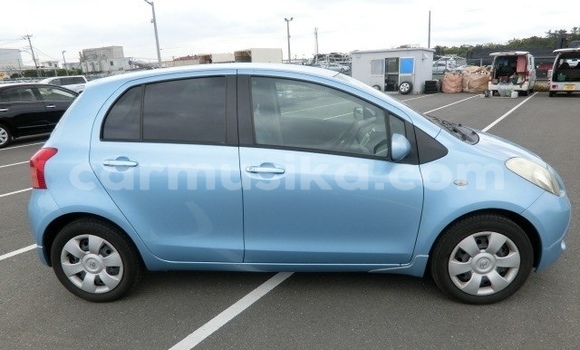 Tenga Tsaru Toyota Vitz Bhuruu Mota in Beitbridge in Matabeleland South Tenga Tsaru Toyota Vitz Bhuruu Mota in Beitbridge in Matabeleland South