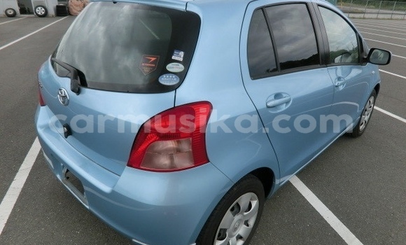 Tenga Tsaru Toyota Vitz Bhuruu Mota in Beitbridge in Matabeleland South Tenga Tsaru Toyota Vitz Bhuruu Mota in Beitbridge in Matabeleland South