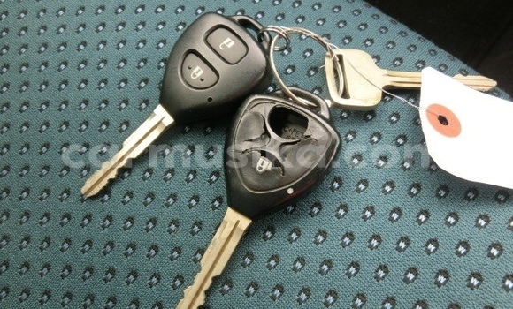 Tenga Tsaru Toyota Vitz Bhuruu Mota in Beitbridge in Matabeleland South Tenga Tsaru Toyota Vitz Bhuruu Mota in Beitbridge in Matabeleland South