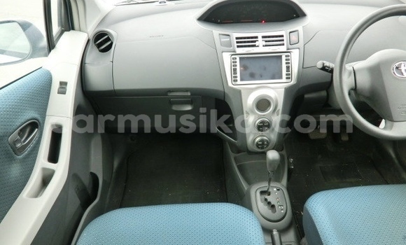 Tenga Tsaru Toyota Vitz Bhuruu Mota in Beitbridge in Matabeleland South Tenga Tsaru Toyota Vitz Bhuruu Mota in Beitbridge in Matabeleland South