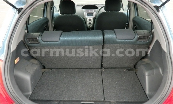 Tenga Tsaru Toyota Vitz Bhuruu Mota in Beitbridge in Matabeleland South Tenga Tsaru Toyota Vitz Bhuruu Mota in Beitbridge in Matabeleland South