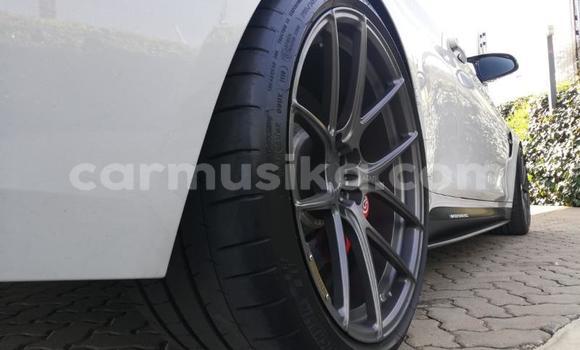 Tenga Tsaru BMW 3–Series Chena Mota in Beitbridge in Matabeleland South Tenga Tsaru BMW 3–Series Chena Mota in Beitbridge in Matabeleland South