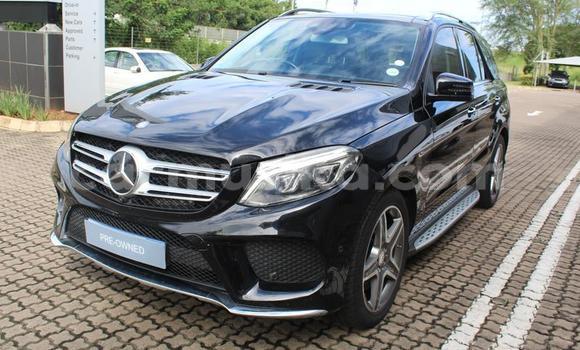 Tenga Tsaru Mercedes‒Benz C-klasse AMG Nhema Mota in Beitbridge in Matabeleland South Tenga Tsaru Mercedes‒Benz C-klasse AMG Nhema Mota in Beitbridge in Matabeleland South