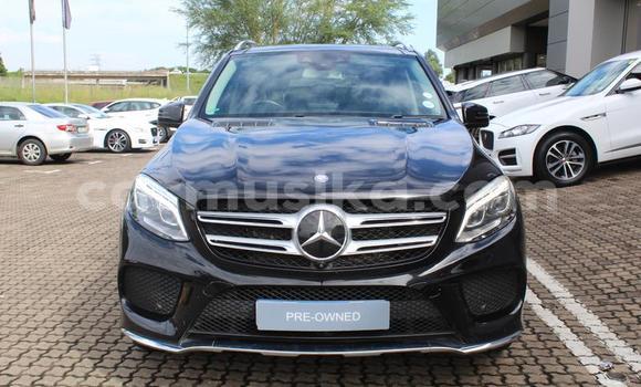 Tenga Tsaru Mercedes‒Benz C-klasse AMG Nhema Mota in Beitbridge in Matabeleland South Tenga Tsaru Mercedes‒Benz C-klasse AMG Nhema Mota in Beitbridge in Matabeleland South