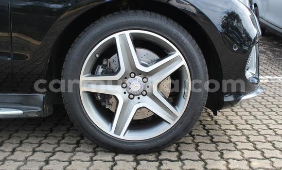 Tenga Tsaru Mercedes‒Benz C-klasse AMG Nhema Mota in Beitbridge in Matabeleland South Tenga Tsaru Mercedes‒Benz C-klasse AMG Nhema Mota in Beitbridge in Matabeleland South