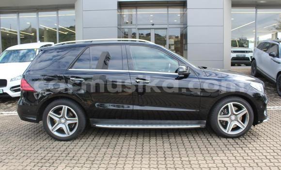 Tenga Tsaru Mercedes‒Benz C-klasse AMG Nhema Mota in Beitbridge in Matabeleland South Tenga Tsaru Mercedes‒Benz C-klasse AMG Nhema Mota in Beitbridge in Matabeleland South