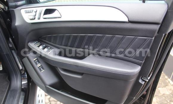 Tenga Tsaru Mercedes‒Benz C-klasse AMG Nhema Mota in Beitbridge in Matabeleland South Tenga Tsaru Mercedes‒Benz C-klasse AMG Nhema Mota in Beitbridge in Matabeleland South