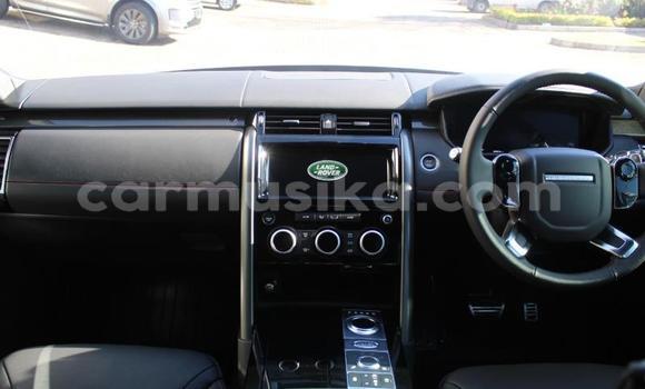 Acheter Occasion Voiture Land Rover Discovery Blanc à Beitbridge, Matabeleland South Acheter Occasion Voiture Land Rover Discovery Blanc à Beitbridge, Matabeleland South