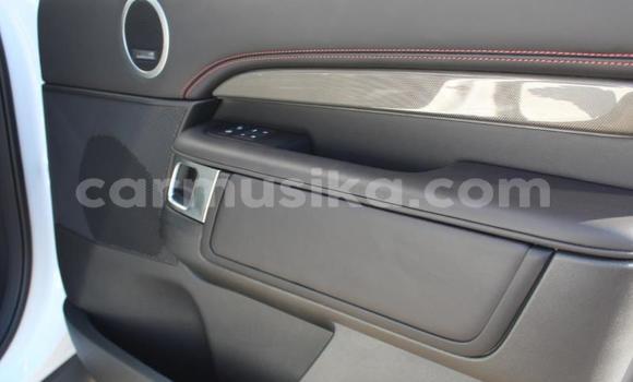 Acheter Occasion Voiture Land Rover Discovery Blanc à Beitbridge, Matabeleland South Acheter Occasion Voiture Land Rover Discovery Blanc à Beitbridge, Matabeleland South