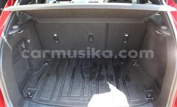 Tenga Tsaru Land Rover Discovery Tsvuku Mota in Beitbridge in Matabeleland South Tenga Tsaru Land Rover Discovery Tsvuku Mota in Beitbridge in Matabeleland South