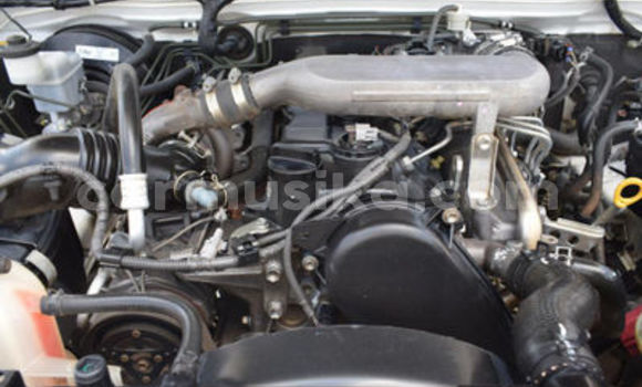 Acheter Occasion Voiture Toyota Hilux Blanc à Beitbridge, Matabeleland South Acheter Occasion Voiture Toyota Hilux Blanc à Beitbridge, Matabeleland South