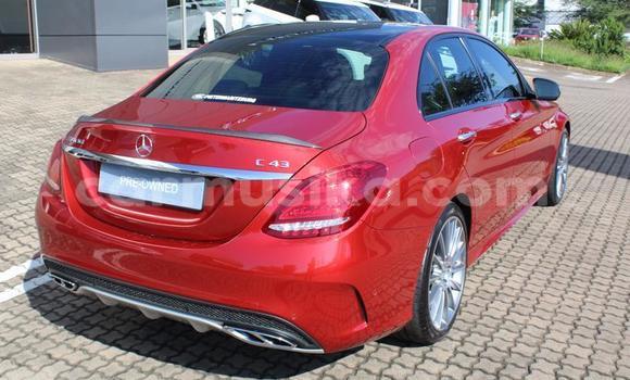 Tenga Tsaru Mercedes‒Benz C–Class Tsvuku Mota in Beitbridge in Matabeleland South Tenga Tsaru Mercedes‒Benz C–Class Tsvuku Mota in Beitbridge in Matabeleland South