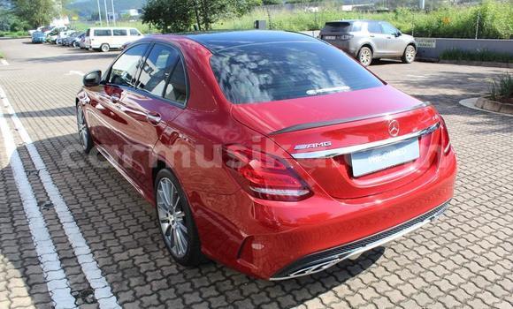 Tenga Tsaru Mercedes‒Benz C–Class Tsvuku Mota in Beitbridge in Matabeleland South Tenga Tsaru Mercedes‒Benz C–Class Tsvuku Mota in Beitbridge in Matabeleland South