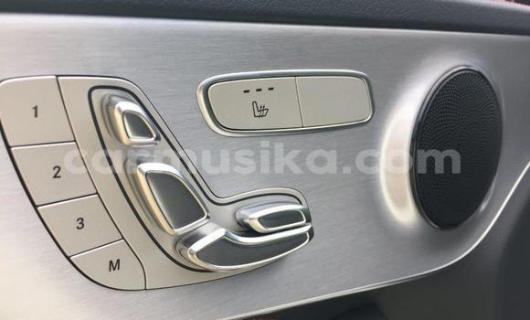 Buy Used Mercedes‒Benz C–Class White Car in Beitbridge in Matabeleland South Buy Used Mercedes‒Benz C–Class White Car in Beitbridge in Matabeleland South