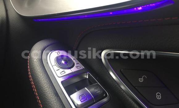 Buy Used Mercedes‒Benz C–Class White Car in Beitbridge in Matabeleland South Buy Used Mercedes‒Benz C–Class White Car in Beitbridge in Matabeleland South