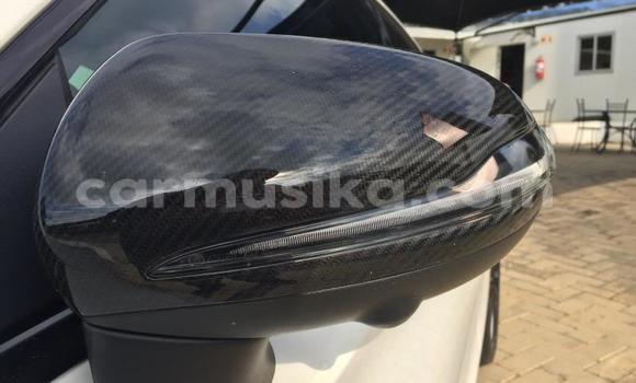 Buy Used Mercedes‒Benz C–Class White Car in Beitbridge in Matabeleland South Buy Used Mercedes‒Benz C–Class White Car in Beitbridge in Matabeleland South