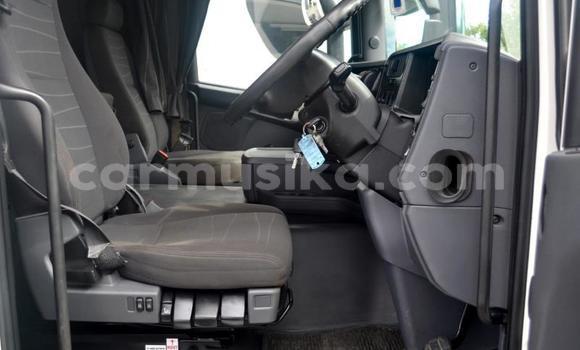 Tenga Tsaru Scania R420 Chena Rori in Beitbridge in Matabeleland South Tenga Tsaru Scania R420 Chena Rori in Beitbridge in Matabeleland South