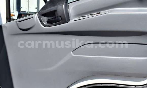 Acheter Occasion Utilitaire Hino 300 Series Blanc à Beitbridge, Matabeleland South Acheter Occasion Utilitaire Hino 300 Series Blanc à Beitbridge, Matabeleland South