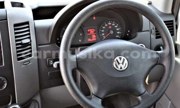 Acheter Occasion Voiture Volkswagen Transporter Blanc à Beitbridge, Matabeleland South Acheter Occasion Voiture Volkswagen Transporter Blanc à Beitbridge, Matabeleland South