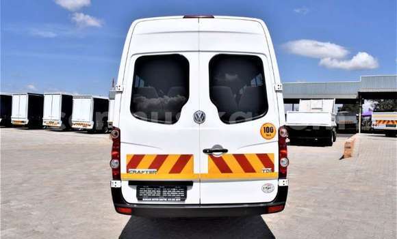 Acheter Occasion Voiture Volkswagen Transporter Blanc à Beitbridge, Matabeleland South Acheter Occasion Voiture Volkswagen Transporter Blanc à Beitbridge, Matabeleland South