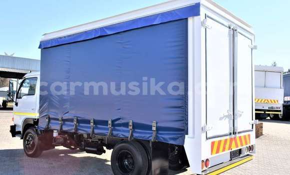 Acheter Occasion Utilitaire Iveco Zeta Blanc à Beitbridge, Matabeleland South Acheter Occasion Utilitaire Iveco Zeta Blanc à Beitbridge, Matabeleland South