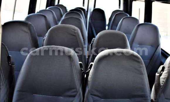 Acheter Occasion Utilitaire Mercedes‒Benz Sprinter Blanc à Beitbridge, Matabeleland South Acheter Occasion Utilitaire Mercedes‒Benz Sprinter Blanc à Beitbridge, Matabeleland South