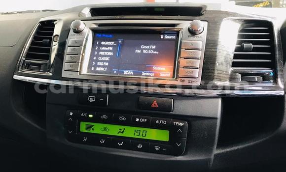 Tenga Tsaru Toyota Fortuner Sirivha Mota in Beitbridge in Matabeleland South Tenga Tsaru Toyota Fortuner Sirivha Mota in Beitbridge in Matabeleland South