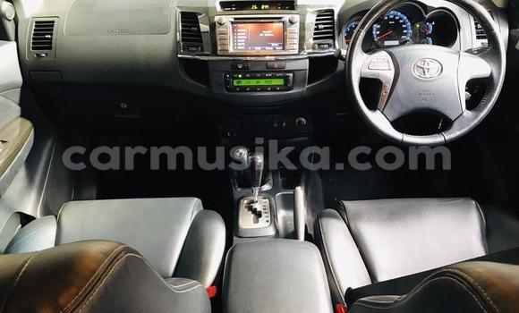 Tenga Tsaru Toyota Fortuner Sirivha Mota in Beitbridge in Matabeleland South Tenga Tsaru Toyota Fortuner Sirivha Mota in Beitbridge in Matabeleland South