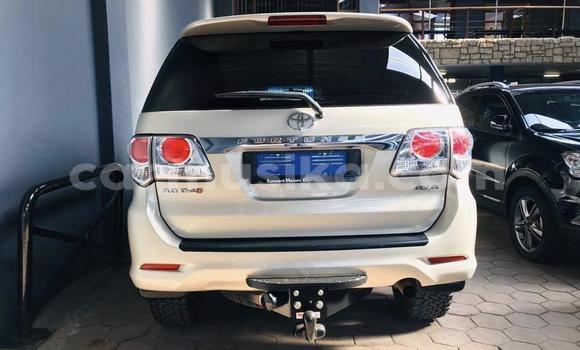 Tenga Tsaru Toyota Fortuner Sirivha Mota in Beitbridge in Matabeleland South Tenga Tsaru Toyota Fortuner Sirivha Mota in Beitbridge in Matabeleland South