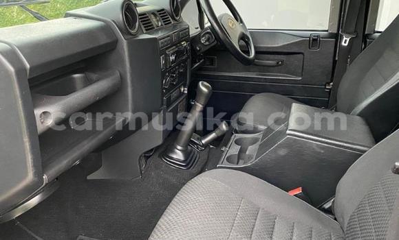 Tenga Tsaru Land Rover Defender Nhema Mota in Beitbridge in Matabeleland South Tenga Tsaru Land Rover Defender Nhema Mota in Beitbridge in Matabeleland South