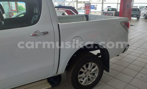 Tenga Tsaru Mazda BT-50 Chena Mota in Borrowdale in Harare Tenga Tsaru Mazda BT-50 Chena Mota in Borrowdale in Harare