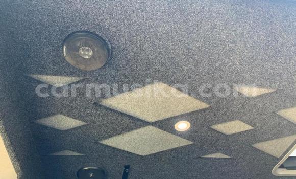 Tenga Tsaru Mercedes‒Benz Sprinter Chena Rori in Beitbridge in Matabeleland South Tenga Tsaru Mercedes‒Benz Sprinter Chena Rori in Beitbridge in Matabeleland South