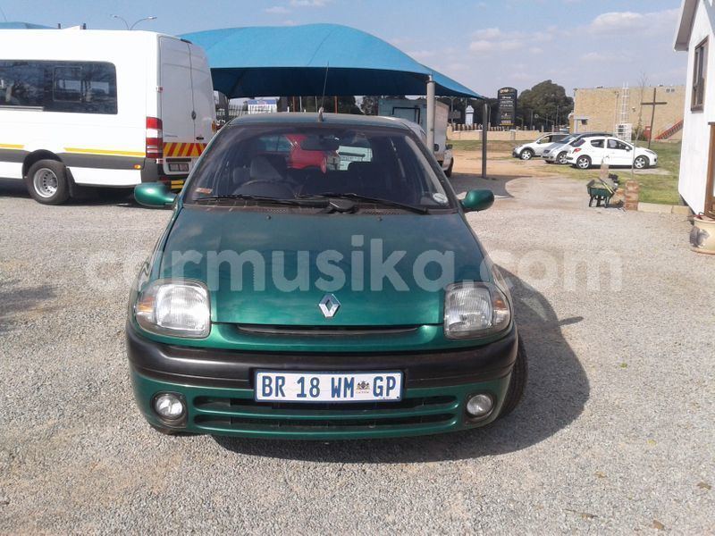 Big with watermark renault clio harare harare 14590