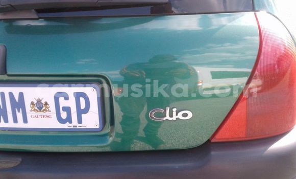 Tenga Tsaru Renault Clio Girinhi Mota in Harare in Harare Tenga Tsaru Renault Clio Girinhi Mota in Harare in Harare